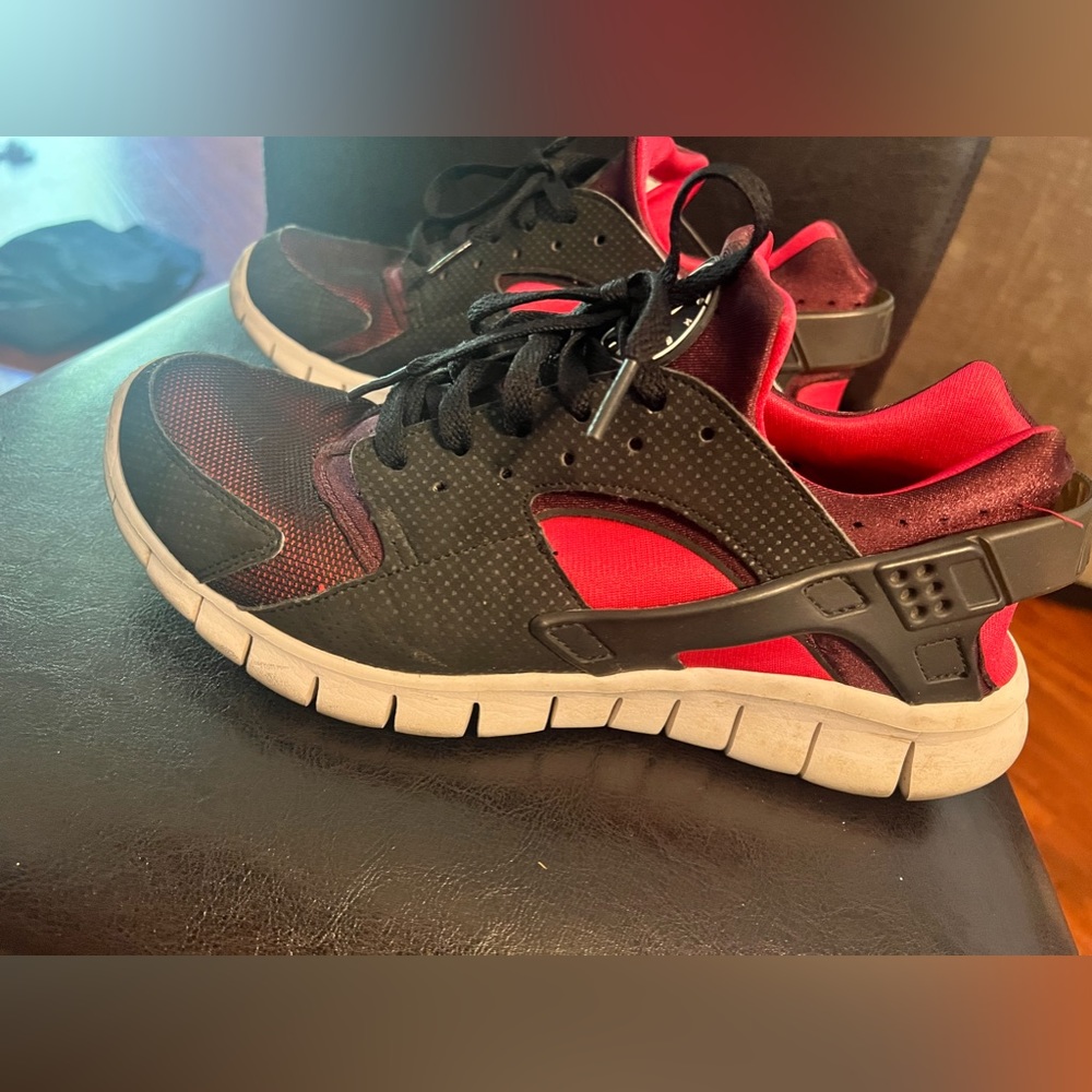 Nike Huaraches size 8 1/2 men’s